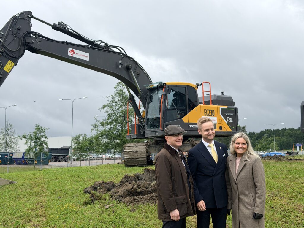 Första grävtaget vid Volvo CE